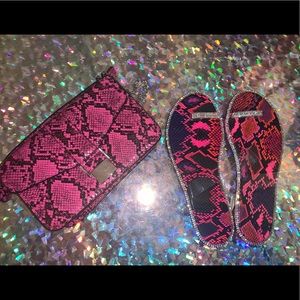 Sandals with matching handbag set